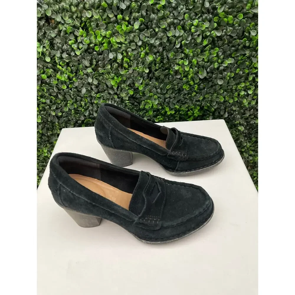 Unstructured by Clark Velvet Loafers Women’s Size 7